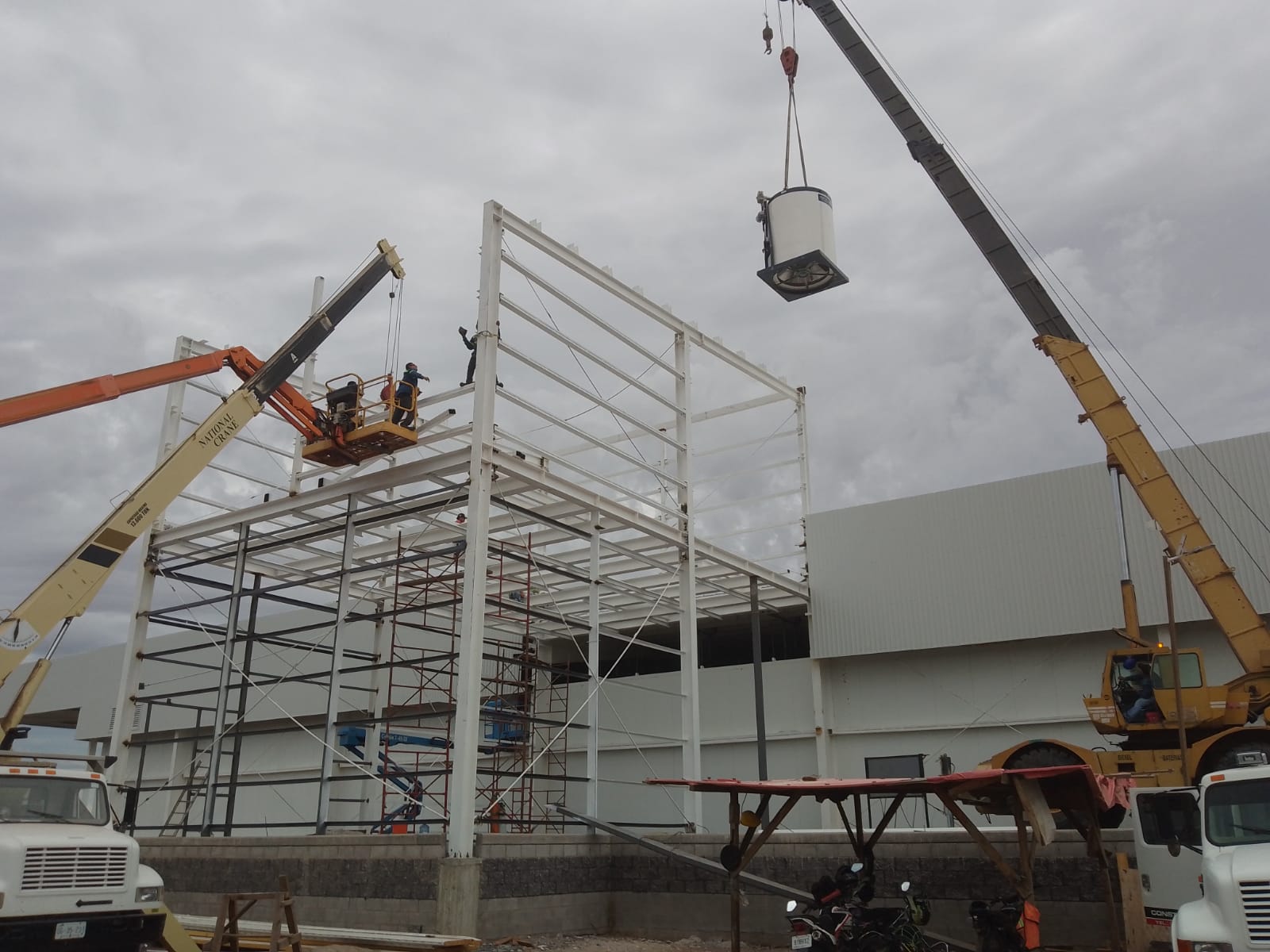 Estructuras Metálicas